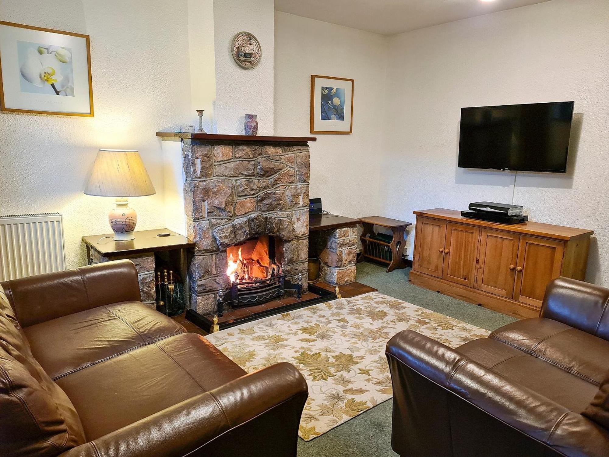 Oakleigh Cottage Llangelynin  Bagian luar foto