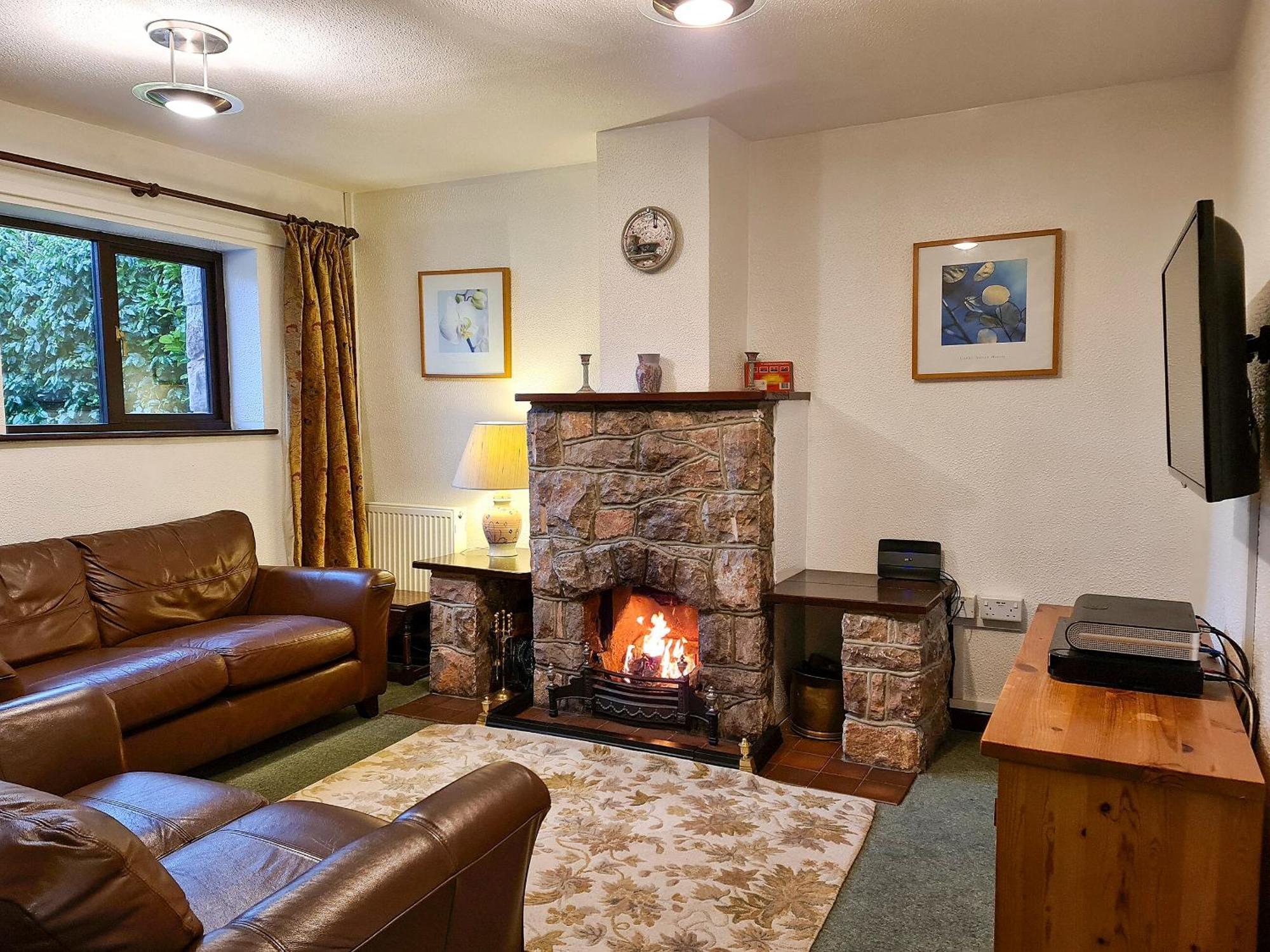 Oakleigh Cottage Llangelynin  Bagian luar foto