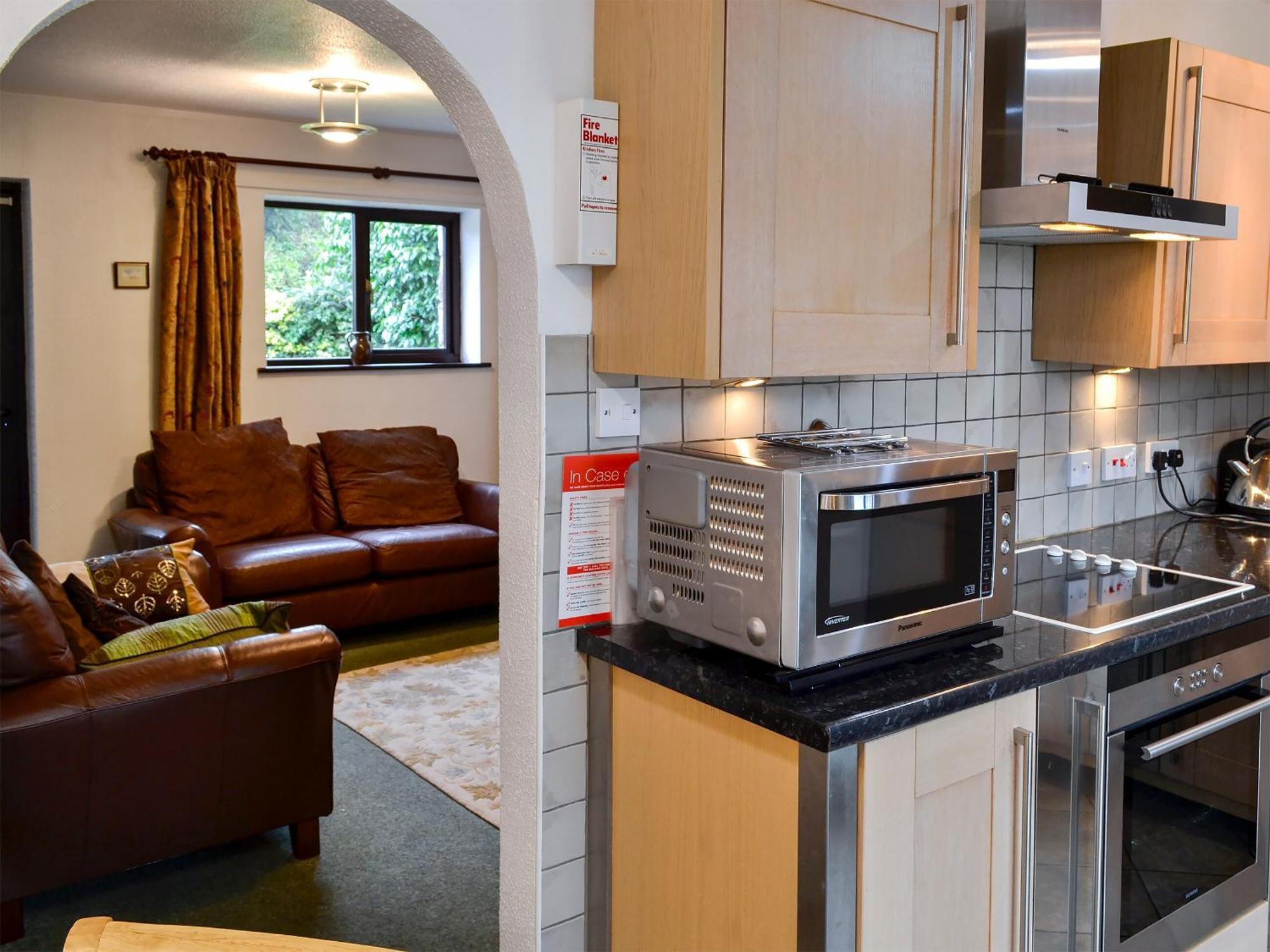 Oakleigh Cottage Llangelynin  Bagian luar foto